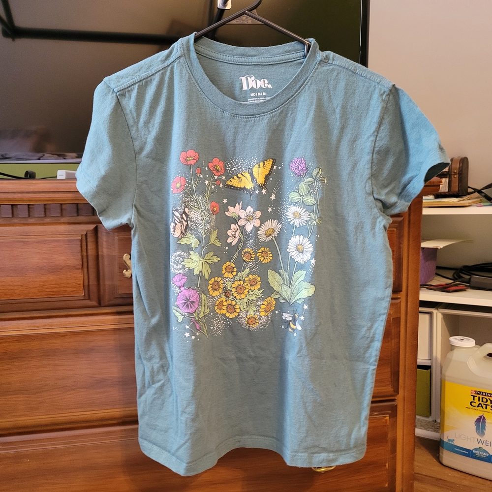 Floral Graphic T-shirt